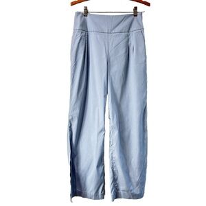 High waisted pants blue straight cut with opening on ankle